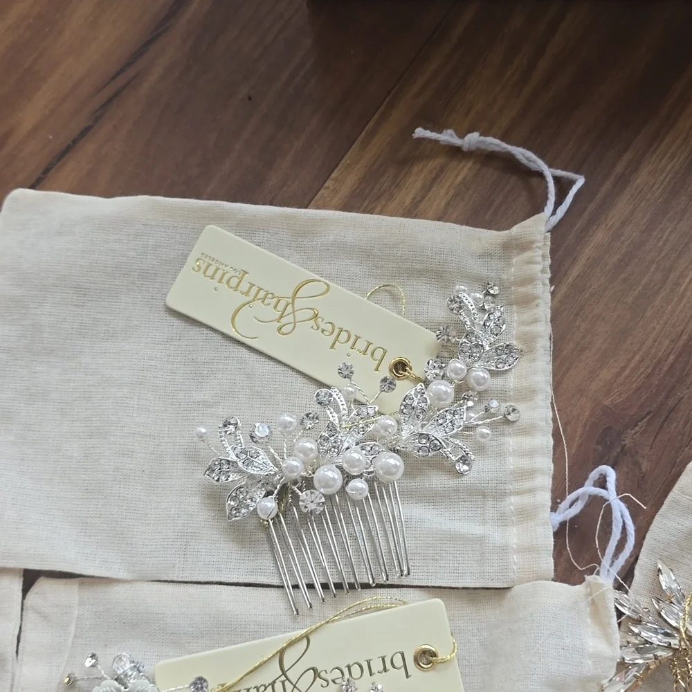 Bride and Harpins 8 Piece Box